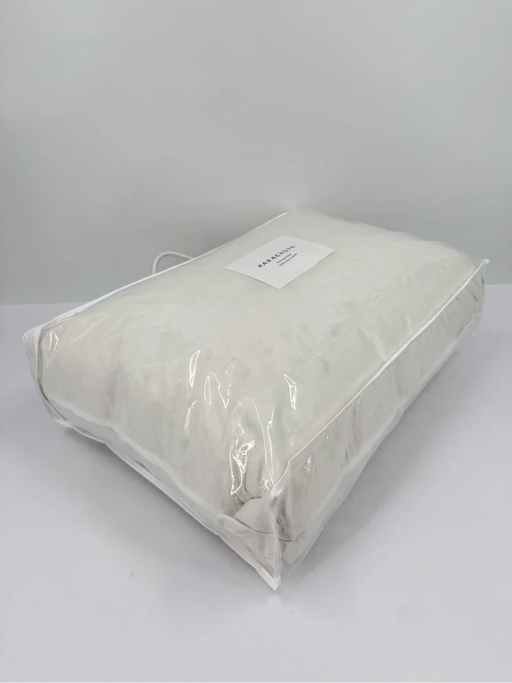 Parachute Firm Down Pillow Size Standard 100% Cotton Shell - Picture 7 of 9